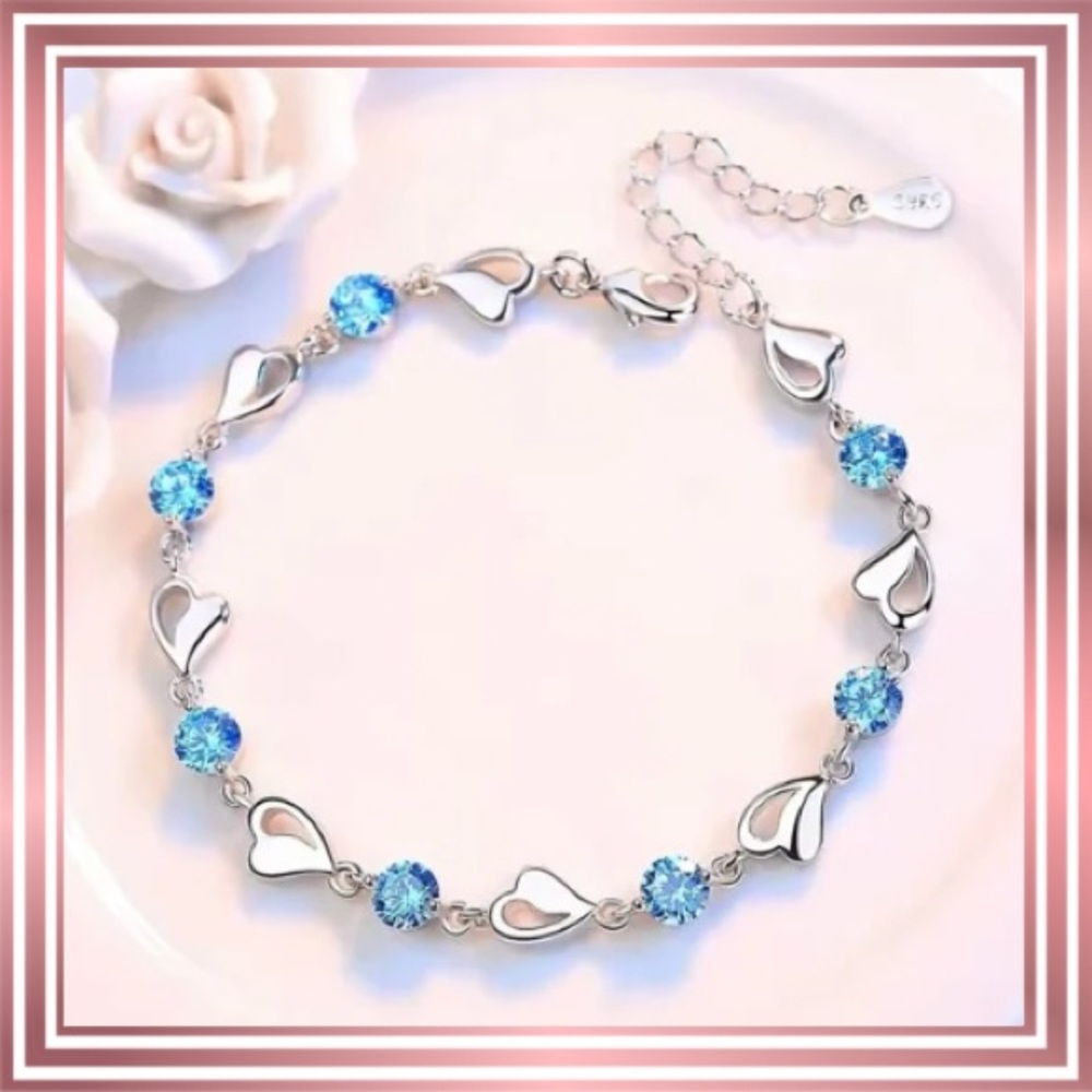 RETRO Heart 💙 Bracelet